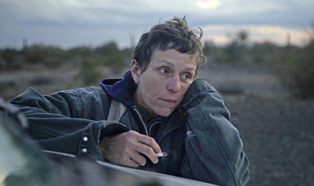 OSCAR 2021: Phim xuất sắc nhất đã được gọi tên, màn tưởng nhớ Báo Đen Chadwick Boseman gây xúc động - Ảnh 3.