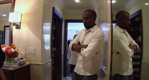 Kanye West and the major restoration that changed Kim Kardashian's life: Taking his wife from a working woman to a billionaire holding a 46,000 billion empire - Photo 4.
