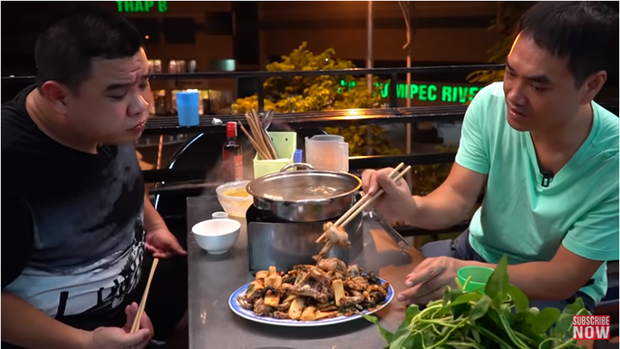 Vì sao chủ kênh Hà Nội Phố bị dân mạng gọi là “Duy Nến”? Câu trả lời quá đỗi nghiệt ngã! - Ảnh 4. Vì sao chủ kênh Hà Nội Phố bị dân mạng gọi là “Duy Nến”? Câu trả lời quá đỗi nghiệt ngã! - Ảnh 4.