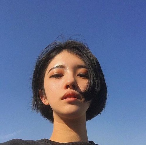 Tại sao những cô gái xinh, tính cách ôn hoà lại khiến người khác có cảm giác khó gần? - Ảnh 1. Tại sao những cô gái xinh, tính cách ôn hoà lại khiến người khác có cảm giác khó gần? - Ảnh 1.