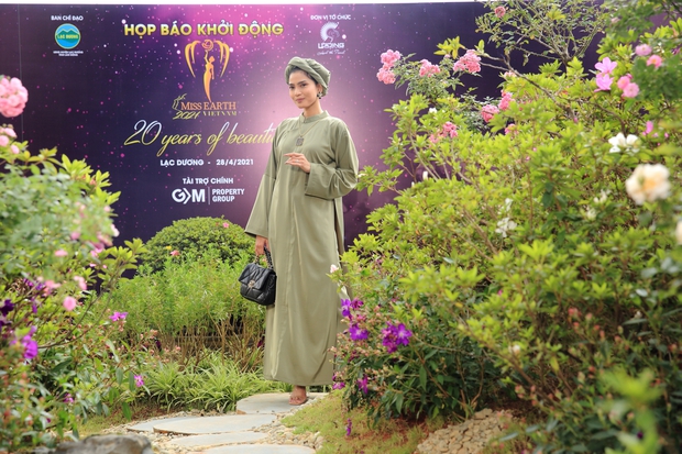 Sự kiện quy tụ đủ 7 mỹ nhân từng chiến Miss Earth: Phương Khánh, Diễm Hương khoe ngực đầy, Nam Em say nắng trên thảm đỏ - Ảnh 14.