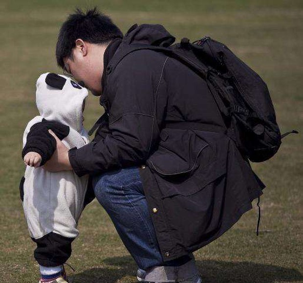 Con trai ngày đầu đi học đã khóc nức nở vì bị cô giáo phớt lờ, hỏi ra mới biết lý do bởi cái tên quá lạ không ai dám gọi - Ảnh 1. Con trai ngày đầu đi học đã khóc nức nở vì bị cô giáo phớt lờ, hỏi ra mới biết lý do bởi cái tên quá lạ không ai dám gọi - Ảnh 1.