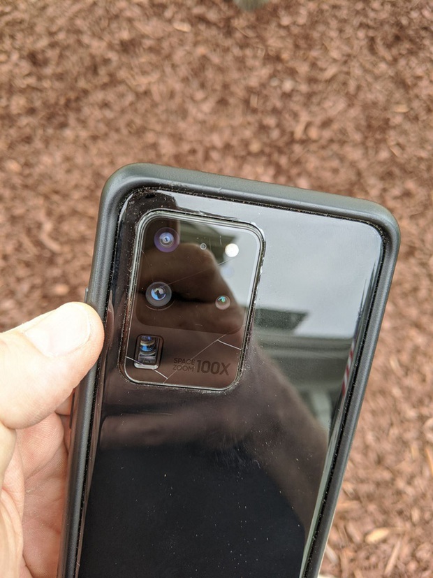 Samsung bị kiện vì kính bảo vệ camera trên các mẫu Galaxy S20 hay vỡ - Ảnh 2.
