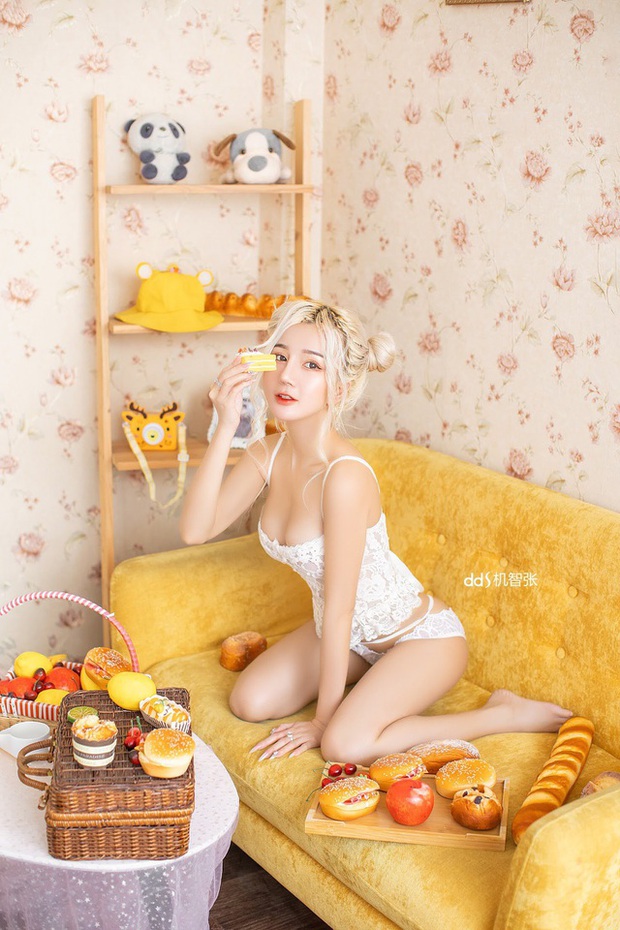 Nữ streamer sexy công khai hình ảnh thuở chưa dậy thì, fan nam thốt lên hai từ: “Hú hồn”! - Ảnh 6. Nữ streamer sexy công khai hình ảnh thuở chưa dậy thì, fan nam thốt lên hai từ: “Hú hồn”! - Ảnh 6.