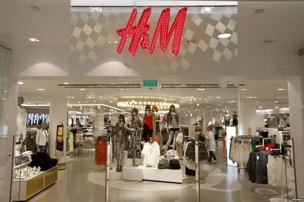 Cộng đồng mạng Việt Nam kêu gọi tẩy chay H&M vì bản đồ có đường lưỡi bò - Ảnh 2.