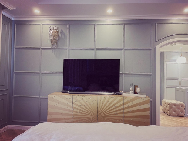 Chẳng cần KTS, mẹ đảm tự tay thiết kế nhà Phú Mỹ Hưng theo style tân cổ điển vừa sang vừa nghệ miễn bàn - Ảnh 9. Chẳng cần KTS, mẹ đảm tự tay thiết kế nhà Phú Mỹ Hưng theo style tân cổ điển vừa sang vừa nghệ miễn bàn - Ảnh 9.