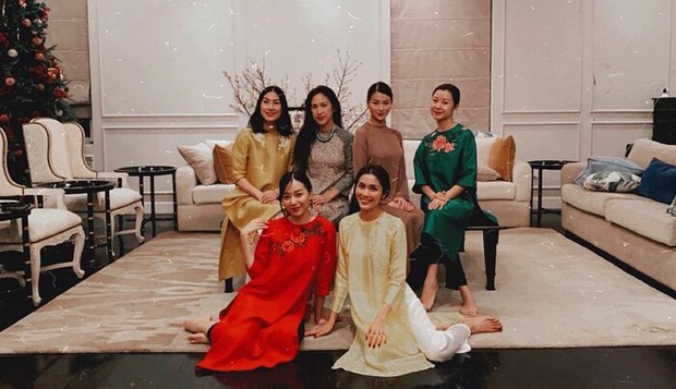 Hà Tăng khoe visual trong tiệc sinh nhật Phương Khánh, mẹ 2 con mà nhan sắc lấn át cả Hoa hậu trái đất - Ảnh 8. Hà Tăng khoe visual trong tiệc sinh nhật Phương Khánh, mẹ 2 con mà nhan sắc lấn át cả Hoa hậu trái đất - Ảnh 8.