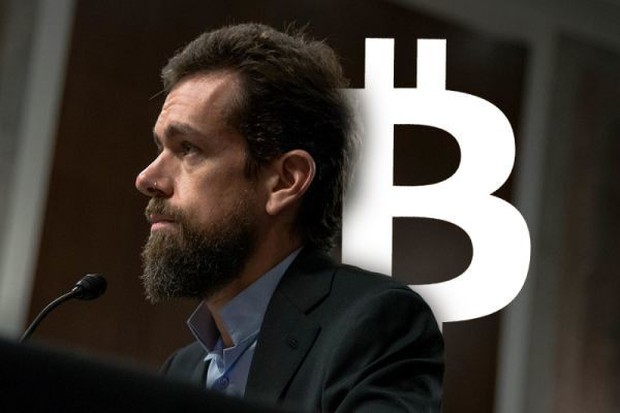 Động thái lạ của CEO Twitter trong ngày sinh nhật “cha đẻ Bitcoin” - Ảnh 1.