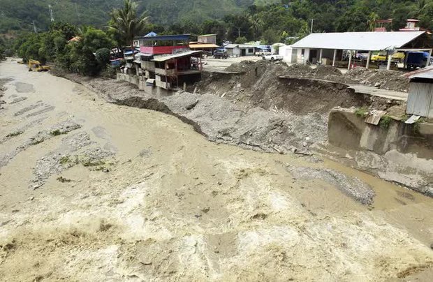 Indonesia: Lũ lụt và sạt lở kinh hoàng, ít nhất 119 người chết - Ảnh 7.