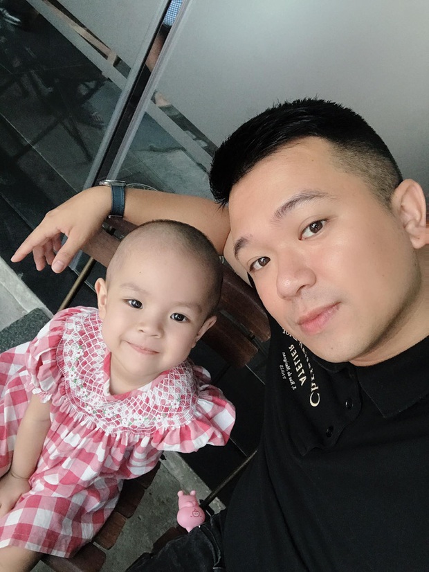 Tâm sự xúc động của người cha dành cho đồ đanh đá đã mất vì bệnh ung thư: Con là thiên thần rồi phải không? Xin lỗi vì đã khóc nhưng ba rất nhớ con - Ảnh 7. Tâm sự xúc động của người cha dành cho đồ đanh đá đã mất vì bệnh ung thư: Con là thiên thần rồi phải không? Xin lỗi vì đã khóc nhưng ba rất nhớ con - Ảnh 7.