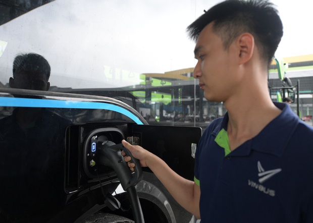 Hệ thống xe điện thông minh và bảo vệ môi trường chính thức được vận hành - Ảnh 16.
