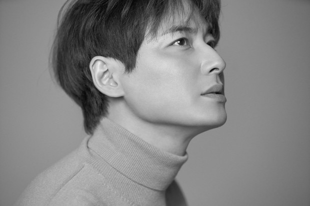 Vừa bị réo gọi vì Nathan Lee, tài tử xứ Hàn Lee Ji Hoon đã lên top 1 Naver vì tin cưới hỏi bất ngờ - Ảnh 2.