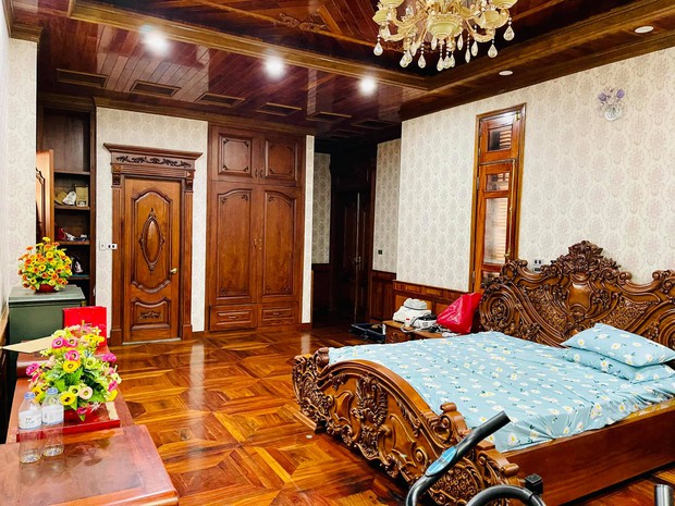 Biệt thự bề thế của gia đình 9X Bắc Ninh: Diện tích 400m2 với 4 tầng, nội thất tinh xảo toàn gỗ nguyên khối nhập từ Lào - Ảnh 13.