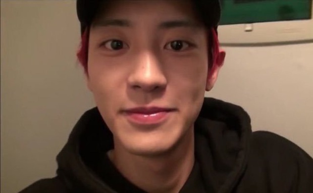 Chanyeol nhập ngũ xong da xuống cấp hẳn nhưng phản ứng của netizen mới bất ngờ - Ảnh 1.