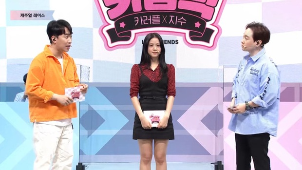 Nhan sắc Jisoo xứng danh Hoa hậu Hàn nhưng sao hôm nay trông lạ thế này? - Ảnh 6. Nhan sắc Jisoo xứng danh Hoa hậu Hàn nhưng sao hôm nay trông lạ thế này? - Ảnh 6.
