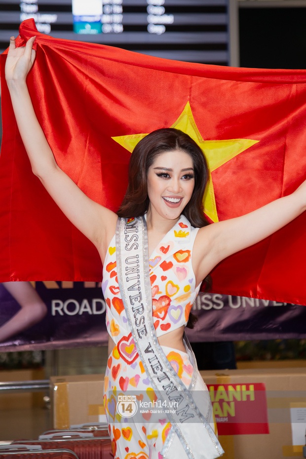 Hành trình chinh phục Miss Universe của Khánh Vân: Lập kỷ lục nhờ chiến thuật cao tay và chiến thắng rực rỡ trong lòng khán giả toàn cầu - Ảnh 3.