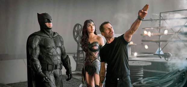 Đạo diễn Zack Snyder tiết lộ bị hãng phim tra tấn suốt thời gian làm Justice League bản mới - Ảnh 1.