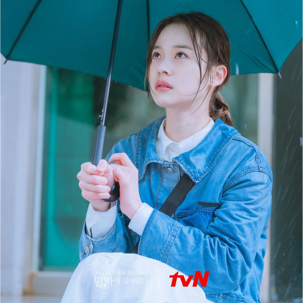 Dàn nội dung siêu mlem ở Kẻ Hủy Diệt Gõ Cửa Nhà Tôi: Park Bo Young chưa đã mắt bằng 3 soái ca này - Ảnh 18.