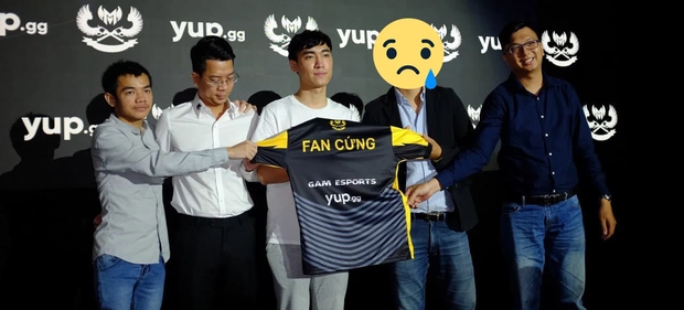 Nóng: Zeros và Tik bất ngờ tố cựu chủ sở hữu GAM Esports đặt máy nghe lén, cố tình gài bẫy các tuyển thủ trẻ để nắm thóp! - Ảnh 4.