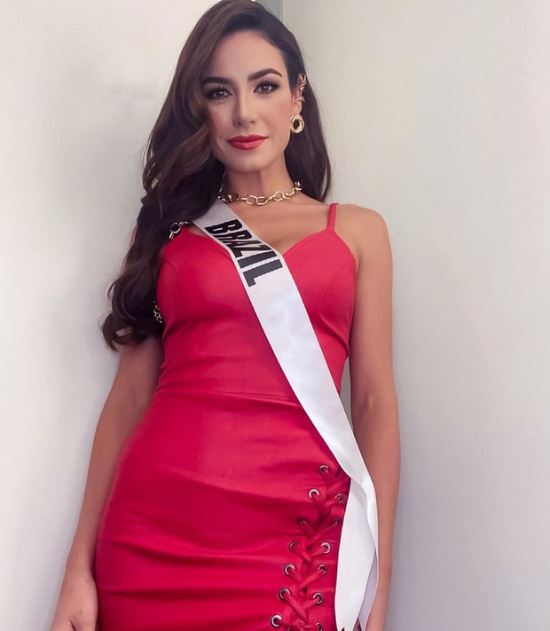 Á hậu 1 Miss Universe 2020 từng diện quốc phục gây đau mắt, hành trang chinh chiến chỉ hơn 10 bộ đồ - Ảnh 8.