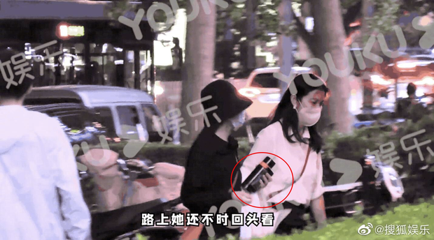 Vui chẳng kém chồng cũ, Triệu Lệ Dĩnh xoã hết mình hậu ly hôn: Tụ tập bạn bè đi hát karaoke, 5h sáng mới chịu tàn cuộc - Ảnh 7.