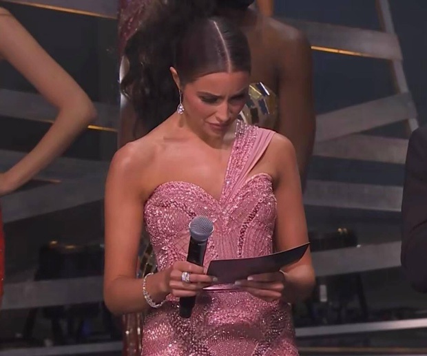 Miss Universe 2012 cuối cùng đã lên tiếng giải thích về biểu cảm khó ở đến mức thành meme khi Miss Mexico giành vươn miện - Ảnh 2. Miss Universe 2012 cuối cùng đã lên tiếng giải thích về biểu cảm khó ở đến mức thành meme khi Miss Mexico giành vươn miện - Ảnh 2.