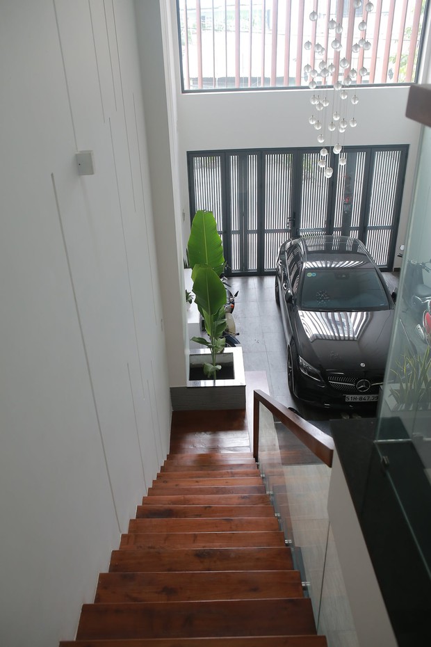 Không mua chung cư, vợ chồng 9x xây nhà 3 tầng với chi phí gần 3,4 tỷ, ai cũng bất ngờ với cánh cửa bí mật ở gác lửng - Ảnh 17. Không mua chung cư, vợ chồng 9x xây nhà 3 tầng với chi phí gần 3,4 tỷ, ai cũng bất ngờ với cánh cửa bí mật ở gác lửng - Ảnh 17.