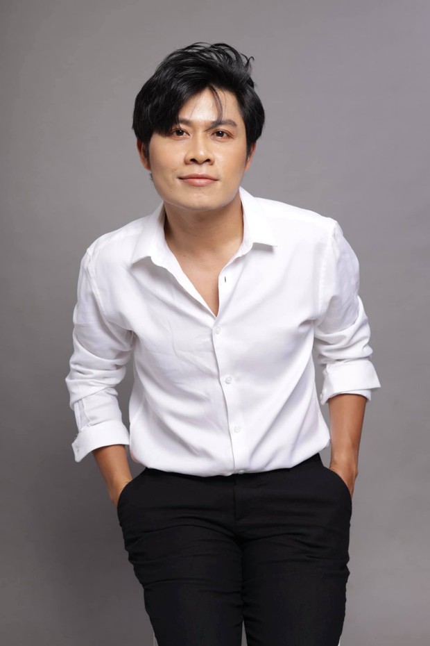 NS Nguyễn Văn Chung: Cao Thái Sơn không được hát các bài đó trong thời hạn Nathan Lee mua độc quyền - Ảnh 4. NS Nguyễn Văn Chung: Cao Thái Sơn không được hát các bài đó trong thời hạn Nathan Lee mua độc quyền - Ảnh 4.