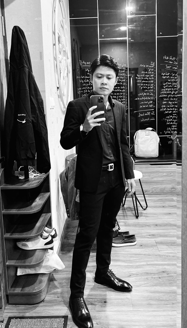 Dưới bài đăng trên MXH bàn về chuyện mua hit với Nathan Lee, NS Nguyễn Văn Chung bình luận gì mà hút gần 7 nghìn lượt react? - Ảnh 4. Dưới bài đăng trên MXH bàn về chuyện mua hit với Nathan Lee, NS Nguyễn Văn Chung bình luận gì mà hút gần 7 nghìn lượt react? - Ảnh 4.
