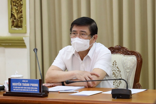 TP.HCM xuất hiện 3 chuỗi lây nhiễm, tình hình dịch Covid-19 đang phức tạp hơn trước - Ảnh 2. TP.HCM xuất hiện 3 chuỗi lây nhiễm, tình hình dịch Covid-19 đang phức tạp hơn trước - Ảnh 2.