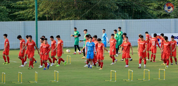 HLV Park Hang-seo có lực lượng mạnh nhất cho vòng loại World Cup 2022 - Ảnh 1. HLV Park Hang-seo có lực lượng mạnh nhất cho vòng loại World Cup 2022 - Ảnh 1.