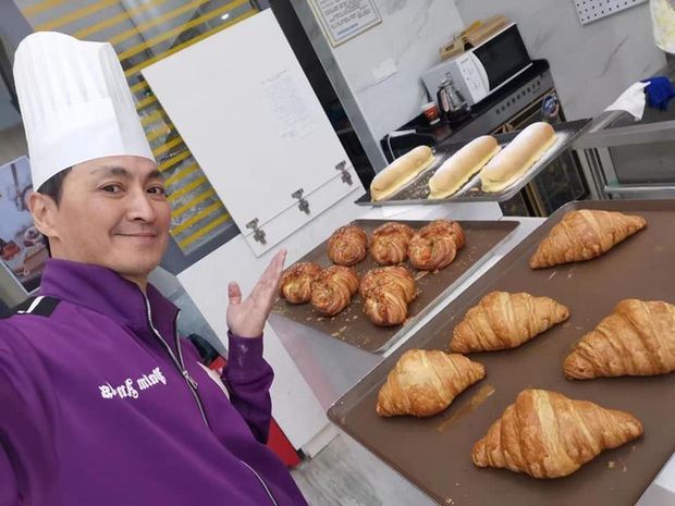 Cuộc sống giàu có, ngao du khắp chốn như hiệp khách của Triển Chiêu Hà Gia Kính ở tuổi 62 - Ảnh 7. Cuộc sống giàu có, ngao du khắp chốn như hiệp khách của Triển Chiêu Hà Gia Kính ở tuổi 62 - Ảnh 7.
