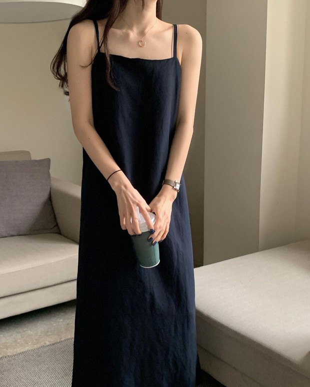 Để tránh gặp tai nạn khi diện đồ đen như Jisoo và Jungyeon, đây là tips mix đồ an toàn cho các nàng - Ảnh 3. Để tránh gặp tai nạn khi diện đồ đen như Jisoo và Jungyeon, đây là tips mix đồ an toàn cho các nàng - Ảnh 3.