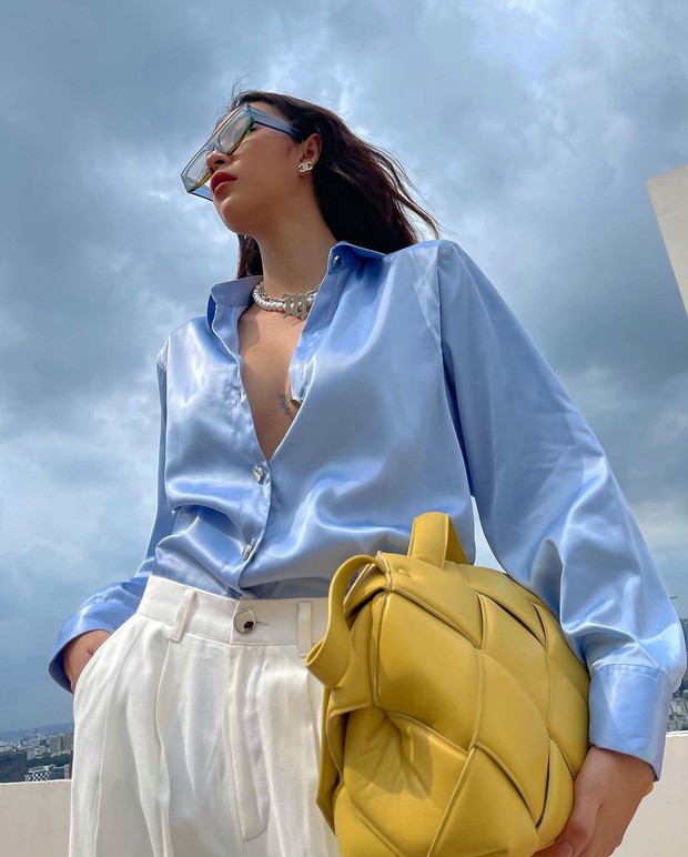 Insta look sao Việt tuần qua: Chi Pu khoe vòng 1 ngồn ngộn sau lớp áo mỏng, Tiểu Vy - Khánh Vân giản dị bất ngờ - Ảnh 1. Insta look sao Việt tuần qua: Chi Pu khoe vòng 1 ngồn ngộn sau lớp áo mỏng, Tiểu Vy - Khánh Vân giản dị bất ngờ - Ảnh 1.