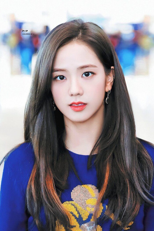 3 visual gen 3 Kpop khi để mái ngang: Tzuyu trông thế nào mà bị nhận xét không có cửa với Irene và Jisoo? - Ảnh 3. 3 visual gen 3 Kpop khi để mái ngang: Tzuyu trông thế nào mà bị nhận xét không có cửa với Irene và Jisoo? - Ảnh 3.