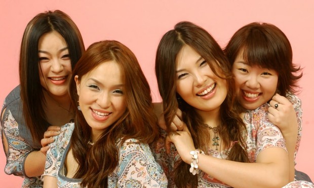 Giữa lúc dân tình xôn xao girlgroup mới của YG, đàn chị của 2NE1 và BLACKPINK lại bất ngờ tái hợp? - Ảnh 2. Giữa lúc dân tình xôn xao girlgroup mới của YG, đàn chị của 2NE1 và BLACKPINK lại bất ngờ tái hợp? - Ảnh 2.