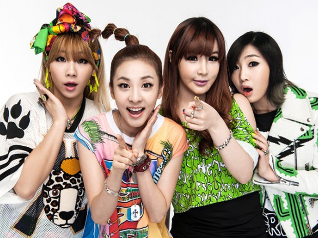 Giữa lúc dân tình xôn xao girlgroup mới của YG, đàn chị của 2NE1 và BLACKPINK lại bất ngờ tái hợp? - Ảnh 5. Giữa lúc dân tình xôn xao girlgroup mới của YG, đàn chị của 2NE1 và BLACKPINK lại bất ngờ tái hợp? - Ảnh 5.