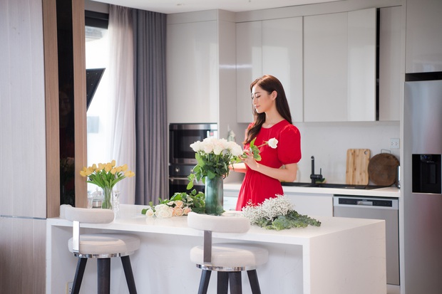 Lương Thuỳ Linh tậu penthouse tiền tỷ ở tuổi 21, nhìn gia tài của nàng hậu Gen Z mà ngưỡng mộ quá đi! - Ảnh 3.