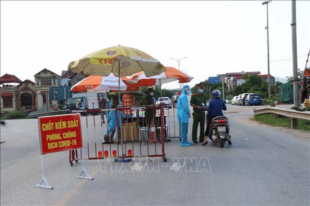 Bắc Ninh: Tạm đình chỉ công tác Chủ tịch xã để xuất hiện chùm 17 ca mắc COVID-19 - Ảnh 1. Bắc Ninh: Tạm đình chỉ công tác Chủ tịch xã để xuất hiện chùm 17 ca mắc COVID-19 - Ảnh 1.