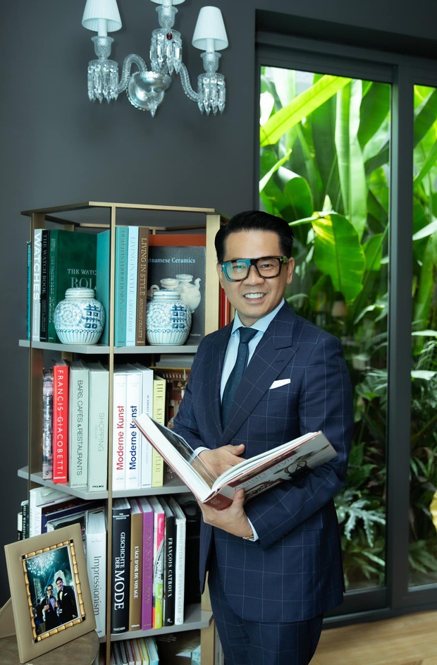Quách Thái Công khoe những góc kín trong biệt thự cùng bạn trai: Xa hoa, ngập mùi tiền nhưng liệu có đẹp? - Ảnh 9. Quách Thái Công khoe những góc kín trong biệt thự cùng bạn trai: Xa hoa, ngập mùi tiền nhưng liệu có đẹp? - Ảnh 9.
