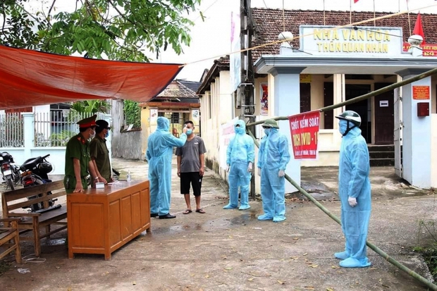 Hà Nam có 3 ca dương tính mới, trong đó có bệnh nhi 2 tuổi - Ảnh 1. Hà Nam có 3 ca dương tính mới, trong đó có bệnh nhi 2 tuổi - Ảnh 1.