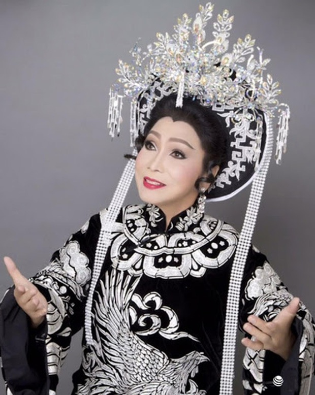 Theo bà Phương Hằng, đây là 5 nghệ sĩ đàng hoàng trong showbiz Việt - Ảnh 7. Theo bà Phương Hằng, đây là 5 nghệ sĩ đàng hoàng trong showbiz Việt - Ảnh 7.