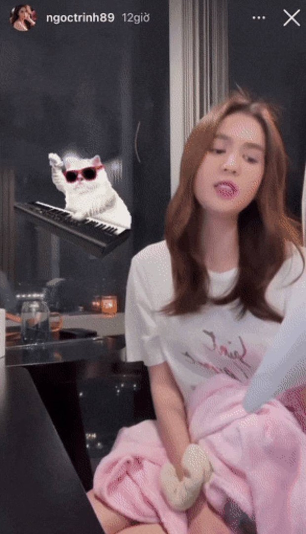 Ngọc Trinh khoe giọng hát trong phòng thu nhưng bị netizen cà khịa, phản ứng của chính chủ gây chú ý - Ảnh 7. Ngọc Trinh khoe giọng hát trong phòng thu nhưng bị netizen cà khịa, phản ứng của chính chủ gây chú ý - Ảnh 7.