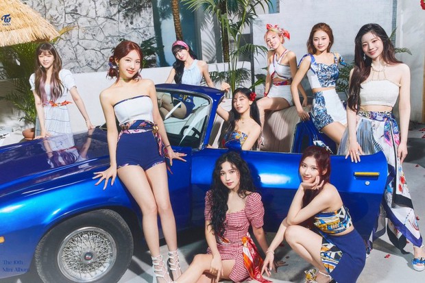 TWICE xác nhận tham gia show truyền hình Mỹ đình đám The Ellen DeGeneres Show! - Ảnh 1. TWICE xác nhận tham gia show truyền hình Mỹ đình đám The Ellen DeGeneres Show! - Ảnh 1.