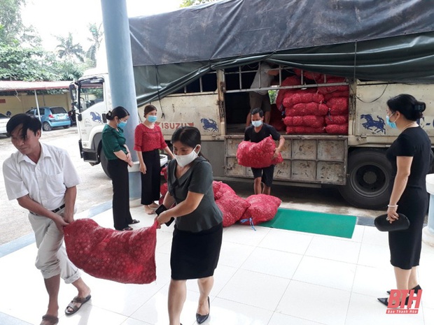 TIN VUI CHỐNG COVID 26/5: Xin ngả mũ trước những người xung trận - Ảnh 4. TIN VUI CHỐNG COVID 26/5: Xin ngả mũ trước những người xung trận - Ảnh 4.