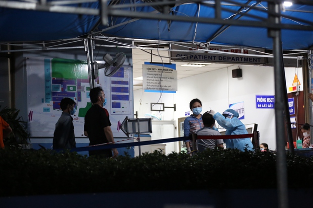 Thêm 1 trường hợp nghi nhiễm tại Hội thánh truyền giáo Phục Hưng, TP.HCM cách ly thêm 9 ca dương tính từ tàu biển từng đến Ấn Độ - Ảnh 2. Thêm 1 trường hợp nghi nhiễm tại Hội thánh truyền giáo Phục Hưng, TP.HCM cách ly thêm 9 ca dương tính từ tàu biển từng đến Ấn Độ - Ảnh 2.