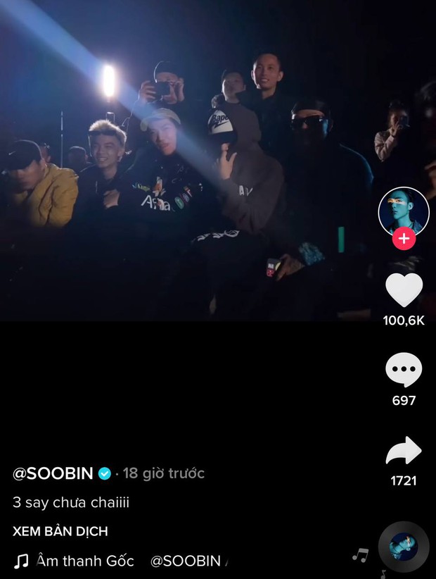 Soobin vừa say vừa hát làm dàn SpaceSpeakers, Rap Việt nghe chăm chú, fan hùa theo Rhymastic trêu: Mở mắt ra anh ơi! - Ảnh 4. Soobin vừa say vừa hát làm dàn SpaceSpeakers, Rap Việt nghe chăm chú, fan hùa theo Rhymastic trêu: Mở mắt ra anh ơi! - Ảnh 4.