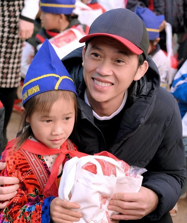 Dương Triệu Vũ, Đoàn Ngọc Hải và dàn sao bảo vệ NS Hoài Linh: Xin cho Hoài Linh có cơ hội giãi bày, sửa sai. Xin đừng dồn tới chân tường - Ảnh 2.