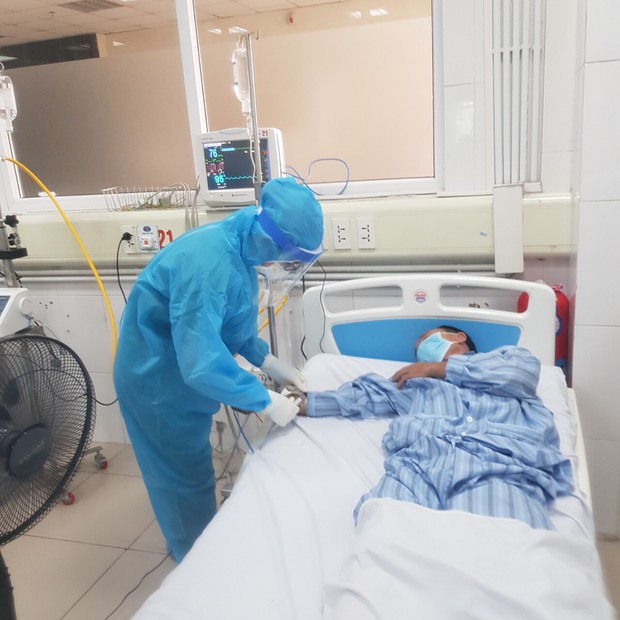 Bệnh viện Bệnh Nhiệt đới Trung ương đủ vật tư, thiết bị điều trị bệnh nhân Covid-19 - Ảnh 1. Bệnh viện Bệnh Nhiệt đới Trung ương đủ vật tư, thiết bị điều trị bệnh nhân Covid-19 - Ảnh 1.