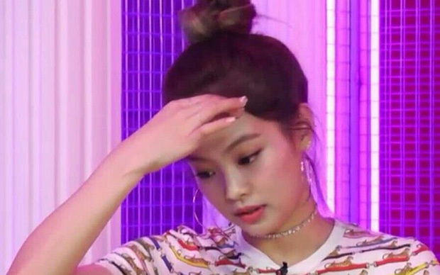 Jisoo (BLACKPINK) gây náo loạn Twitter chỉ với 1 tấm card, fan tranh nhau đấu giá lên đến... 15 triệu? - Ảnh 9. Jisoo (BLACKPINK) gây náo loạn Twitter chỉ với 1 tấm card, fan tranh nhau đấu giá lên đến... 15 triệu? - Ảnh 9.
